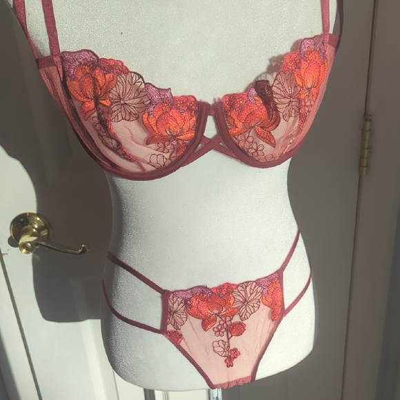 Adore Me Other - NWOT Adore Me Floral Lace Bra And Panty Set - Pink and Orange